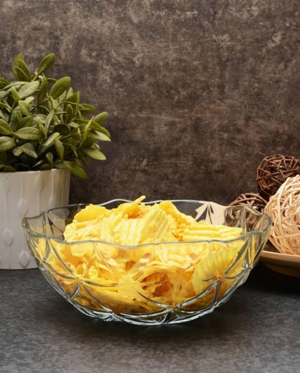 Pasabahce Clear glass bowl with diamond pattern 