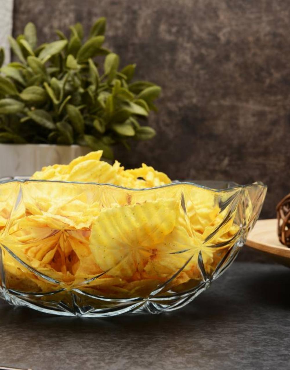 Pasabahce Clear glass bowl with diamond pattern 